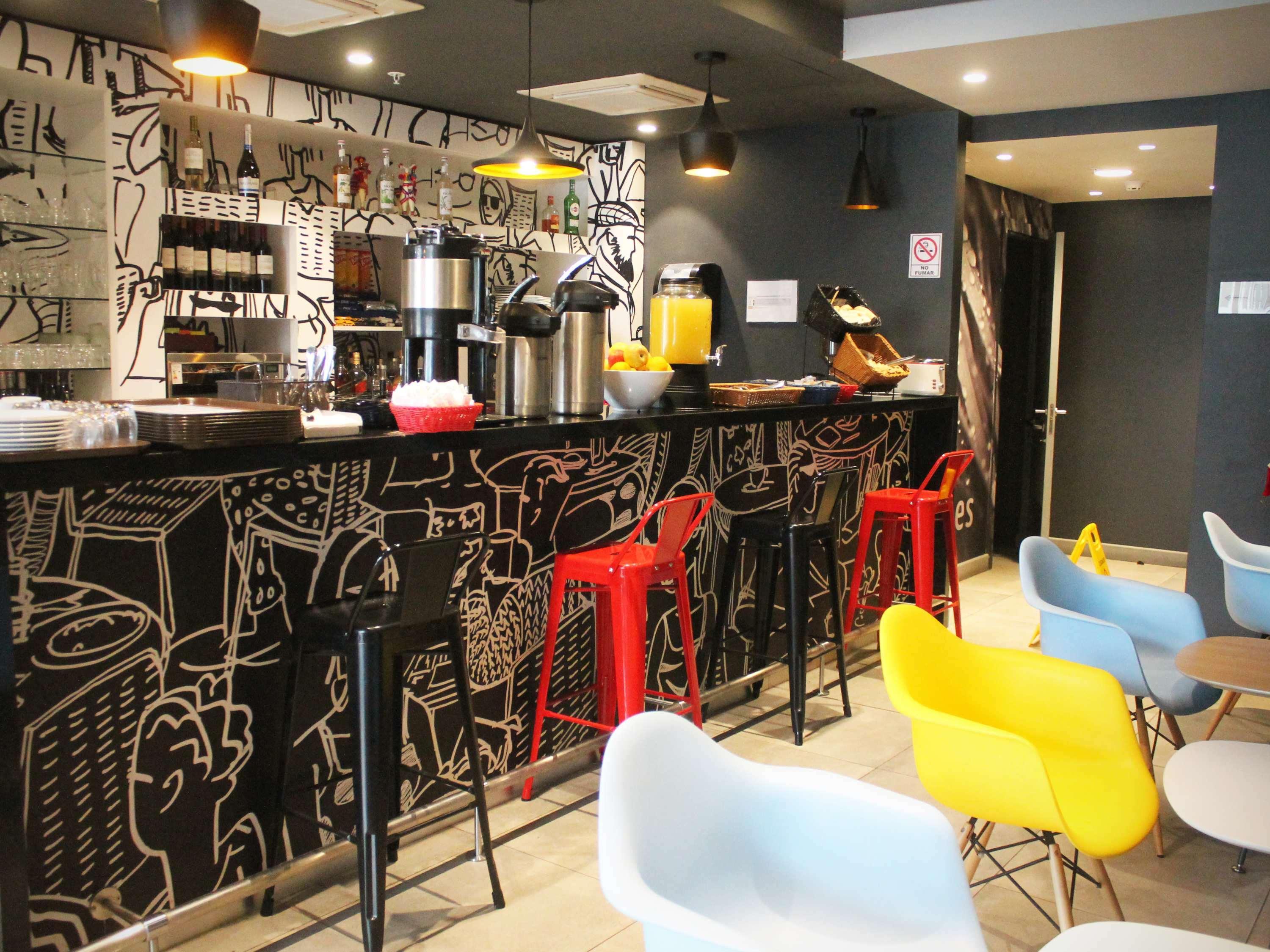 Ibis Hotel 3*